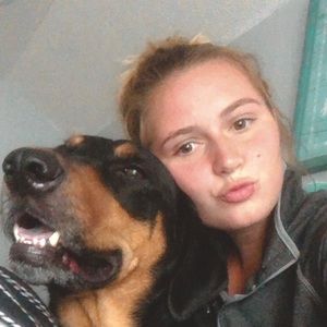 Meet your Posher, Regan